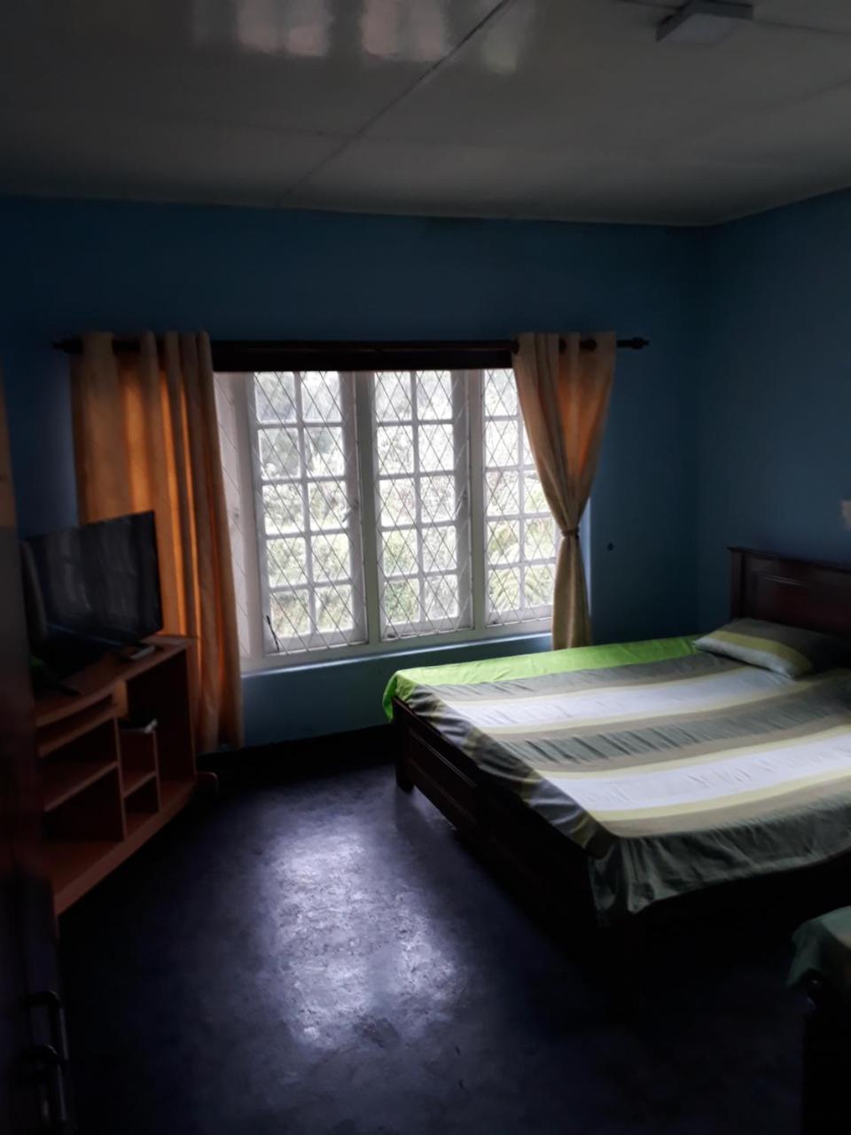Rainyfreindz Hotel Nuwara Eliya Exterior photo